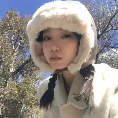 曾雅彤